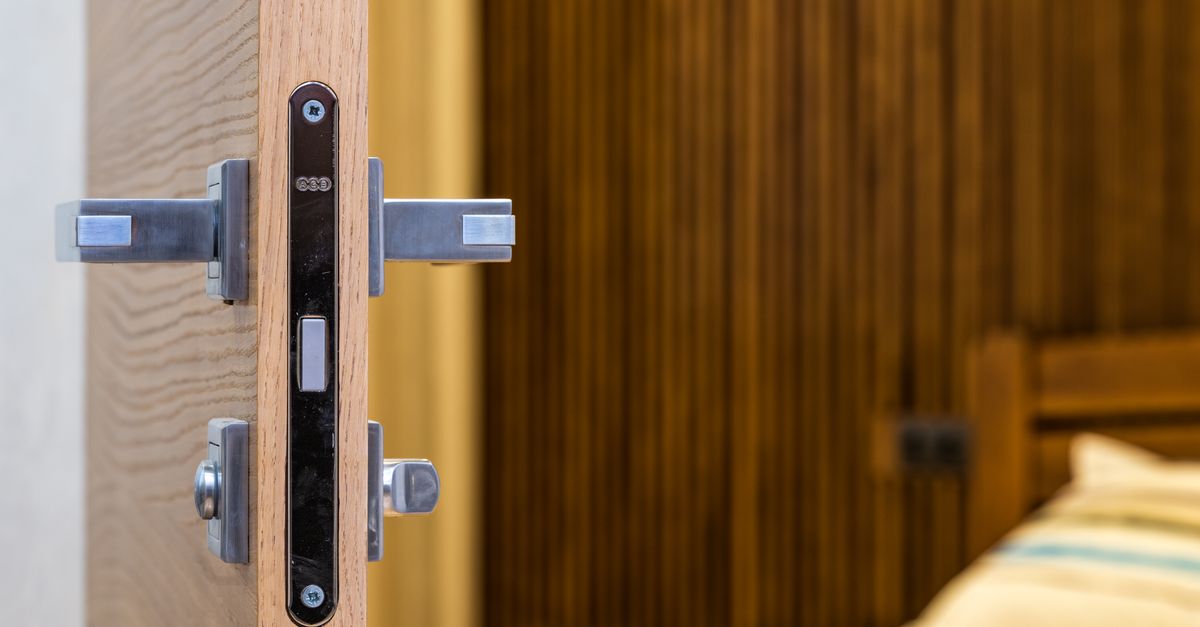 House Lockout Service — Clay County Locksmith