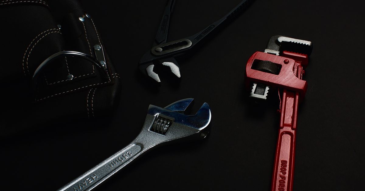 locksmith tools keys — Clay County Locksmith