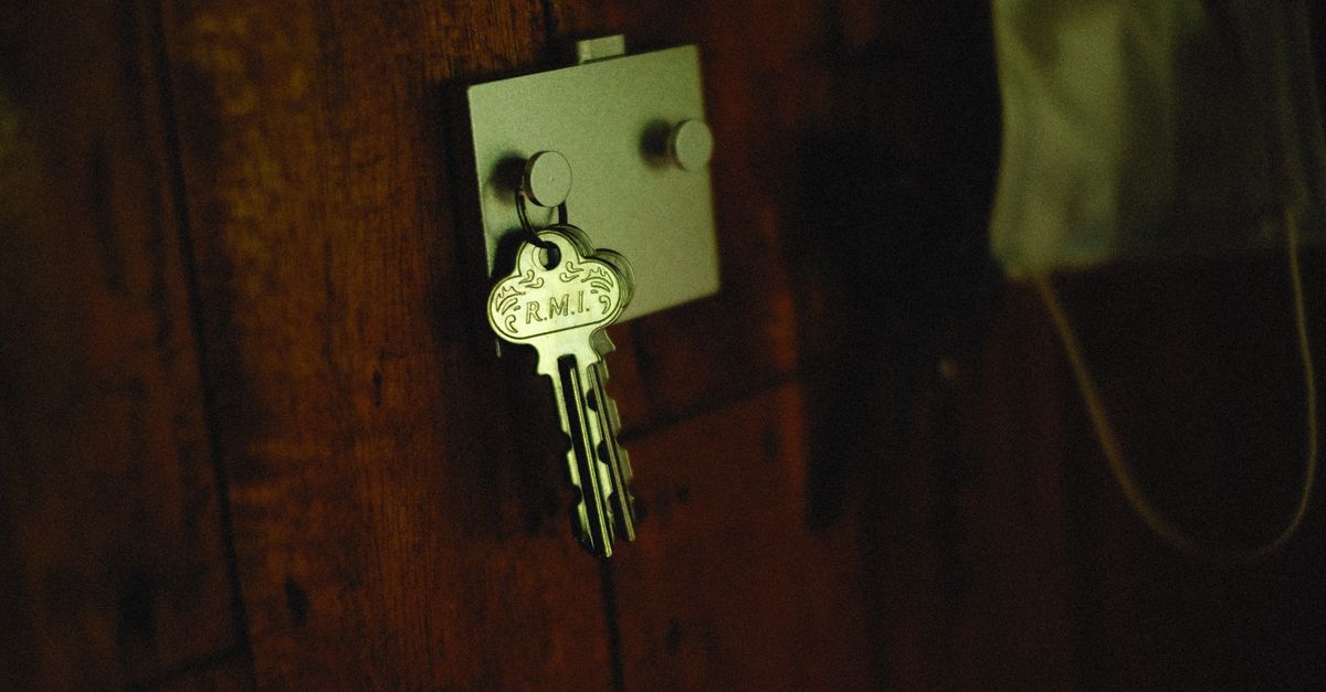locksmith service technician — Clay County Locksmith