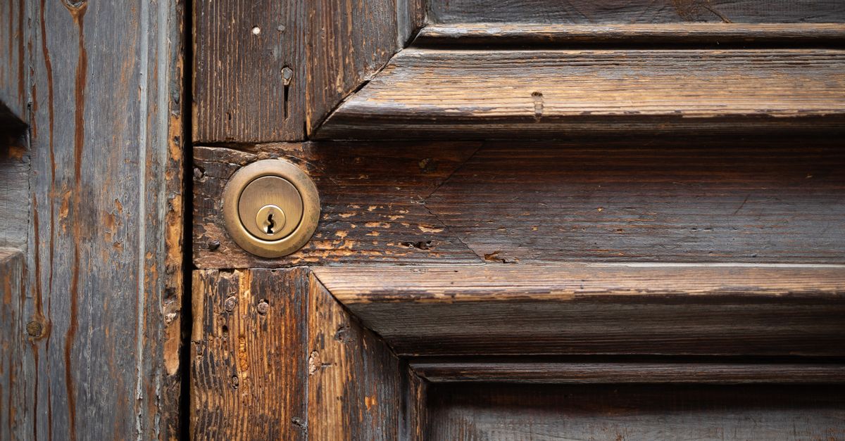 door security hardware — Clay County Locksmith