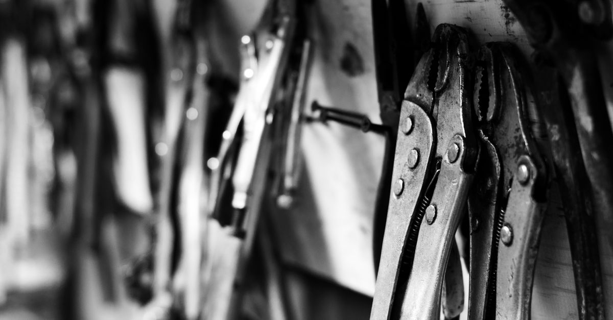 locksmith tools keys — Clay County Locksmith