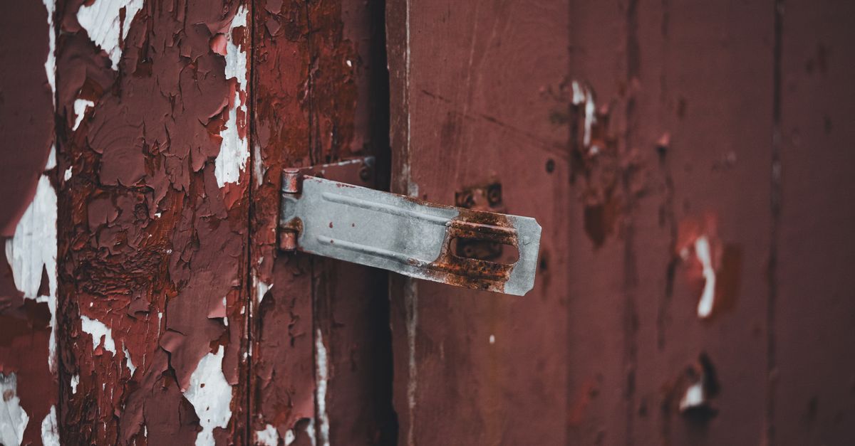 door security hardware — Clay County Locksmith