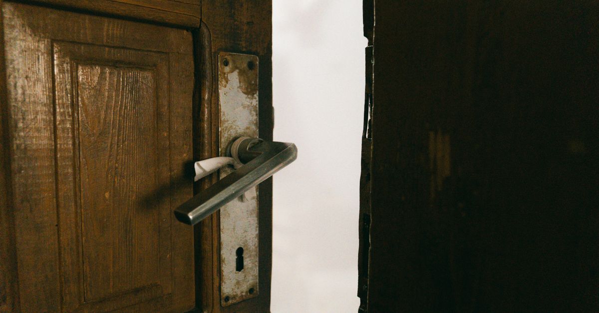 door security hardware — Clay County Locksmith