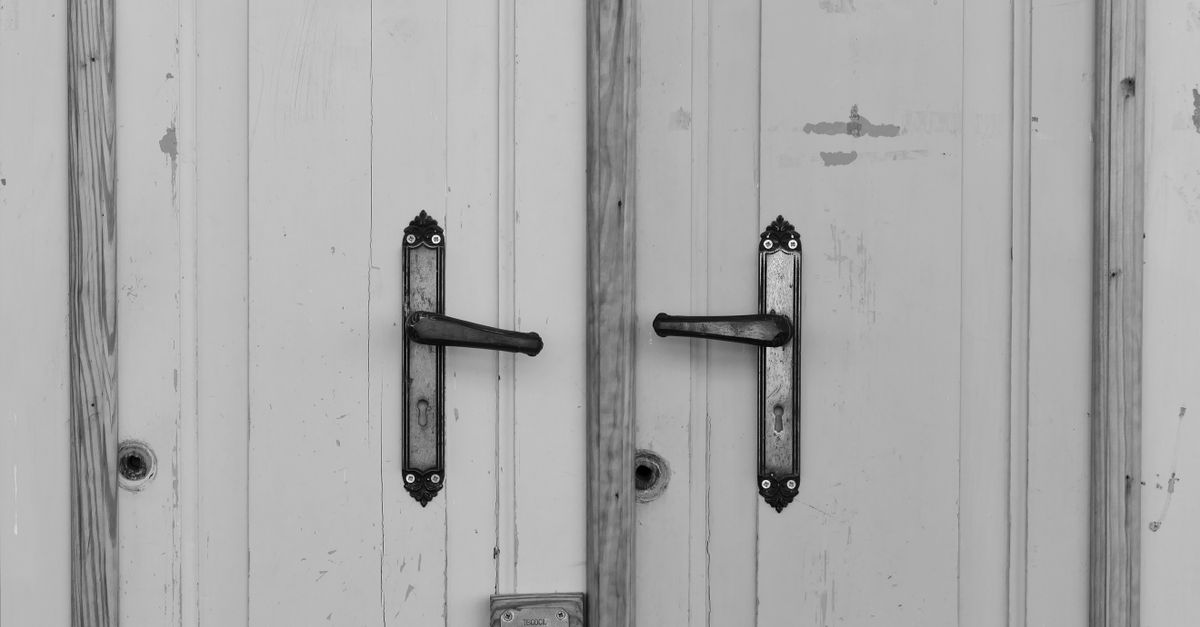 front door lock key — Clay County Locksmith